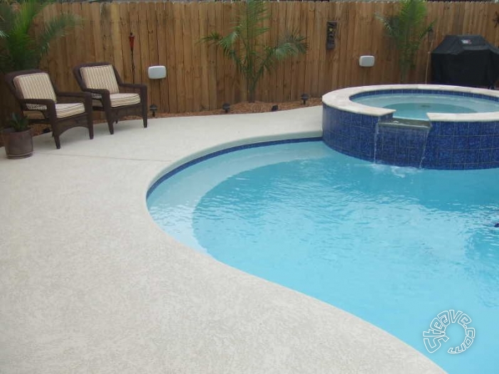 Pool, Patio & Garden