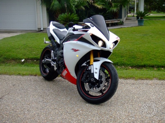 2009 Yamaha YZF-R1 & Accessories