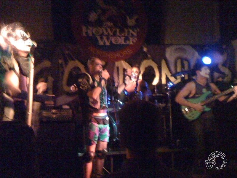 Bag of Donuts & Black Magnolia - Howlin' Wolf - November 2009