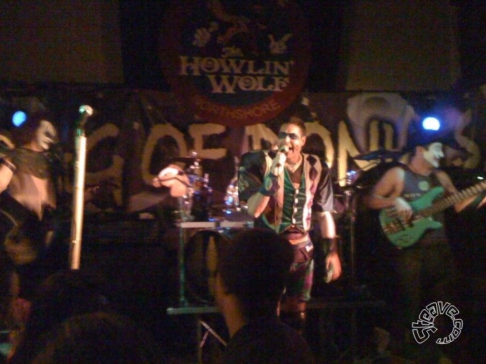 Bag of Donuts & Black Magnolia - Howlin' Wolf - November 2009