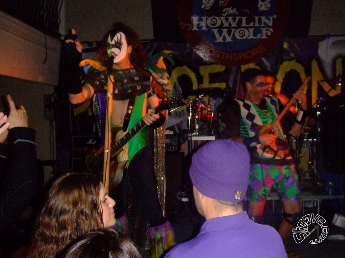 Bag of Donuts & Black Magnolia - Howlin' Wolf - November 2009