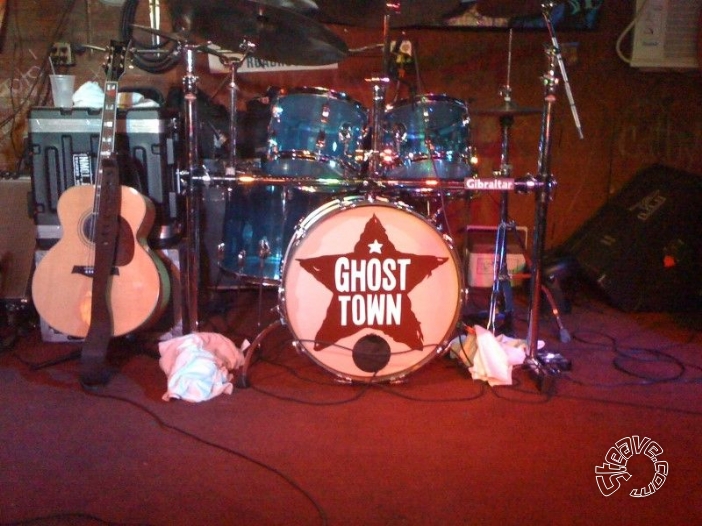 Christian Serpas & The Ghost Town Band - October 2009