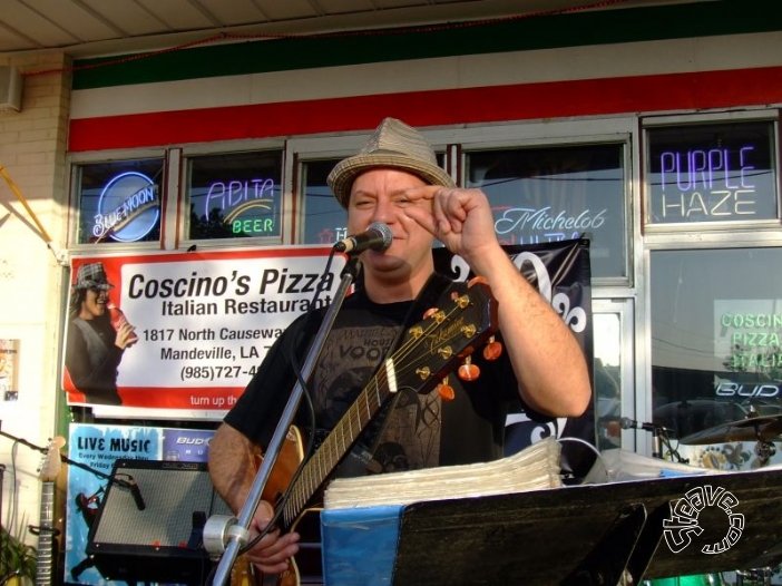 Coscino's Pizza's Free Mardi Gras Concert - February 2011