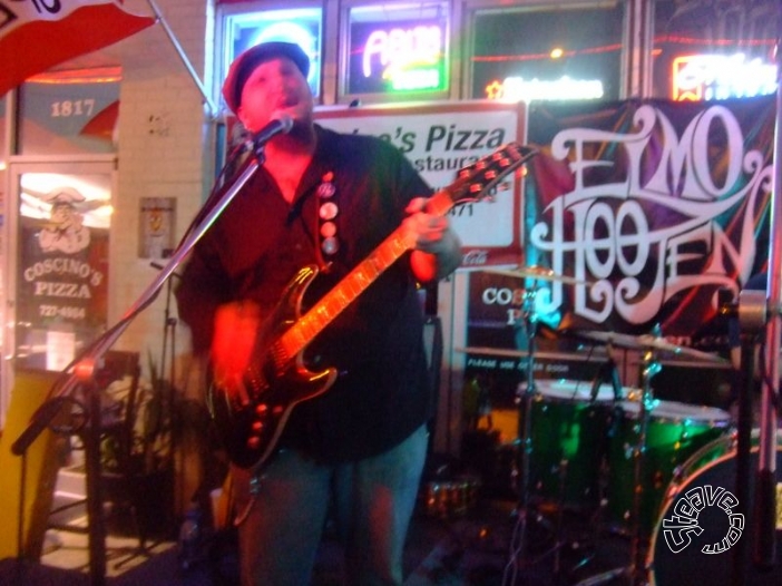 Coscino's Pizza's Free Mardi Gras Concert - February 2011