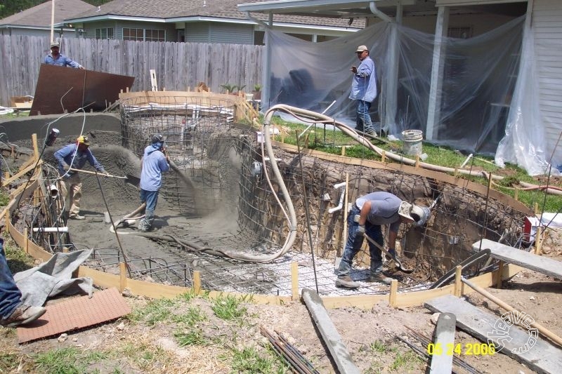 Pool and Spa Build - May, June, July, August 2006