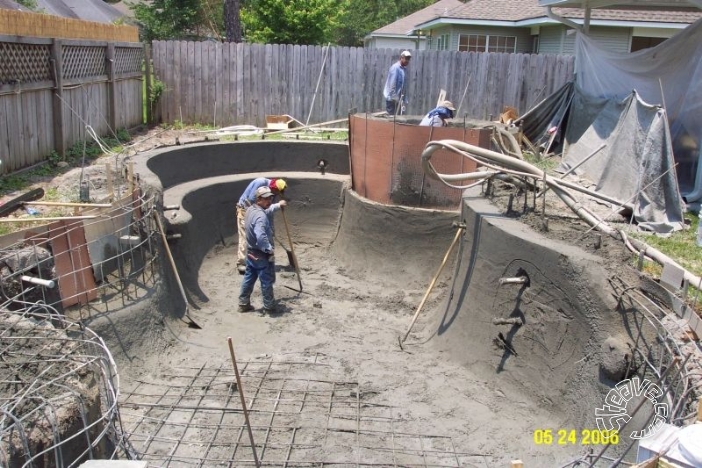 Pool and Spa Build - May, June, July, August 2006