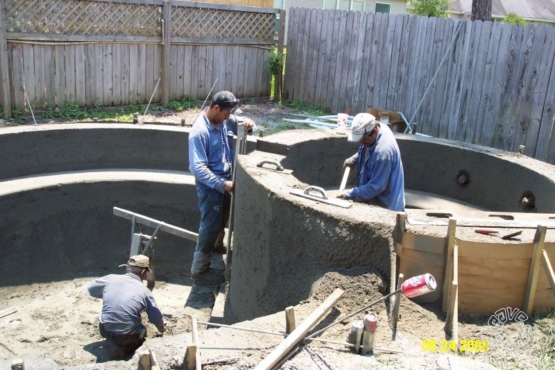 Pool and Spa Build - May, June, July, August 2006