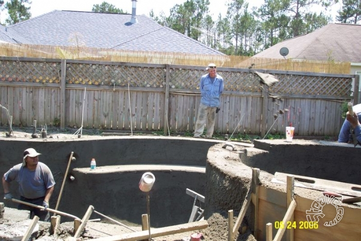 Pool and Spa Build - May, June, July, August 2006