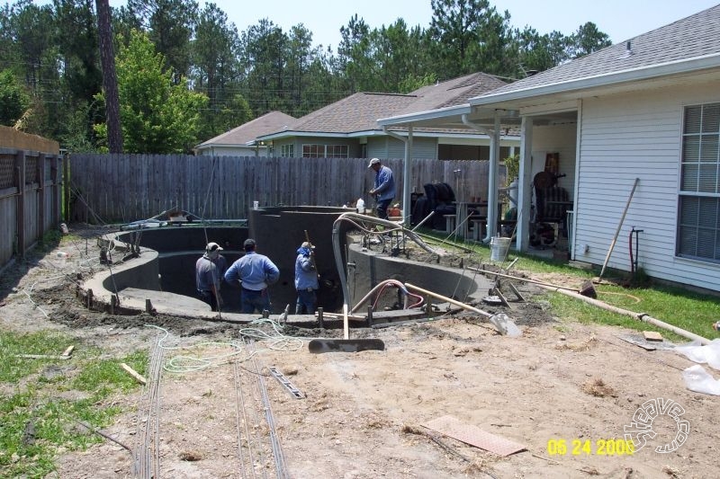 Pool and Spa Build - May, June, July, August 2006