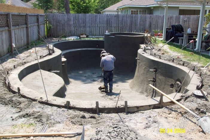 Pool and Spa Build - May, June, July, August 2006