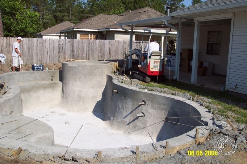 Pool and Spa Build - May, June, July, August 2006