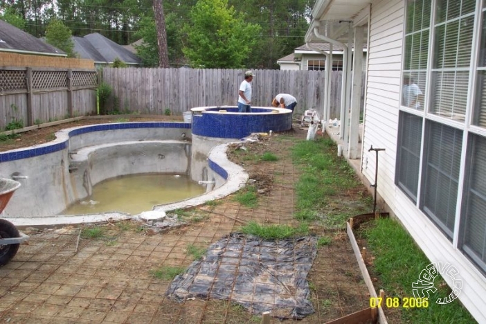 Pool and Spa Build - May, June, July, August 2006