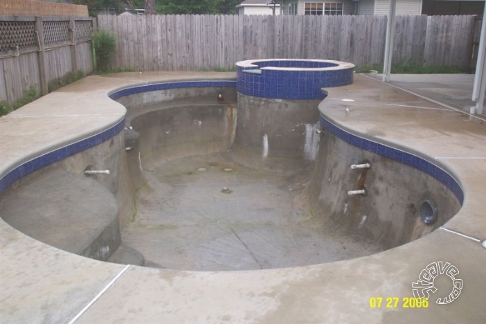 Pool and Spa Build - May, June, July, August 2006