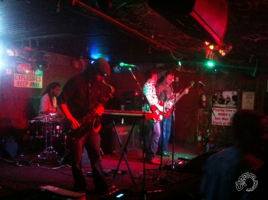 Hamilton Loomis Band - Ruby's Roadhouse - November 2011