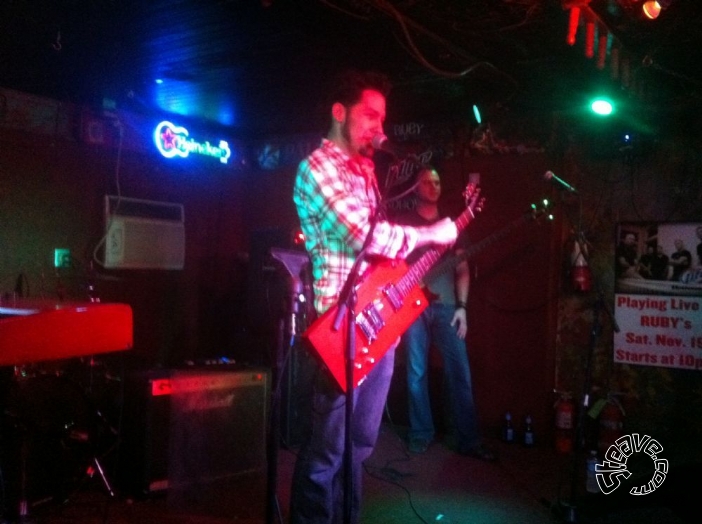 Hamilton Loomis Band - Ruby's Roadhouse - November 2011