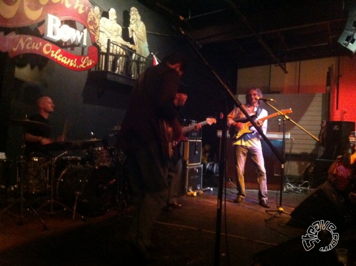 Tab Benoit & Sonny Landreth - Rock n Bowl - July 2011