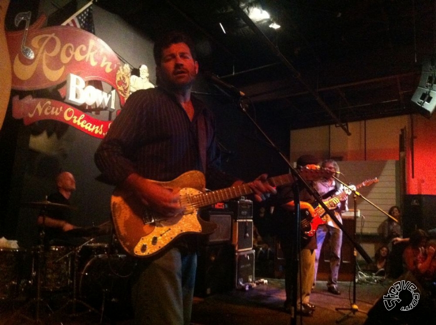 Tab Benoit & Sonny Landreth - Rock n Bowl - July 2011