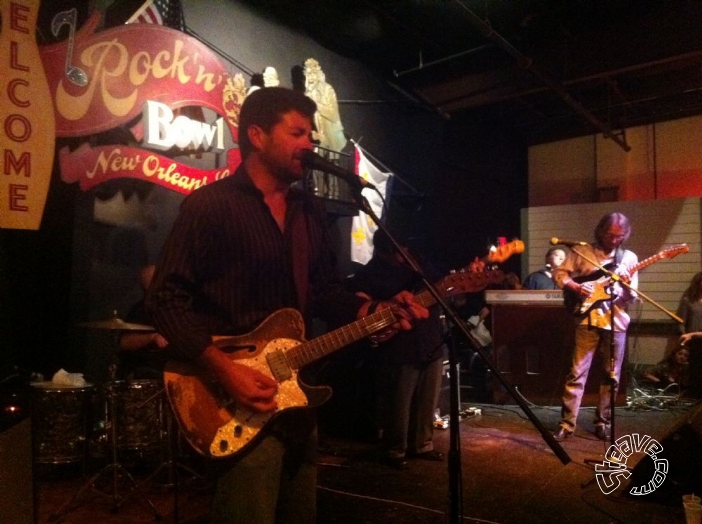 Tab Benoit & Sonny Landreth - Rock n Bowl - July 2011