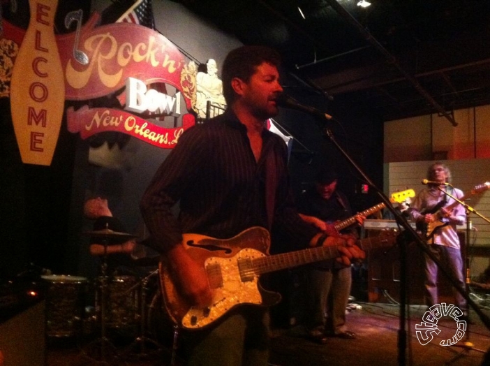 Tab Benoit & Sonny Landreth - Rock n Bowl - July 2011