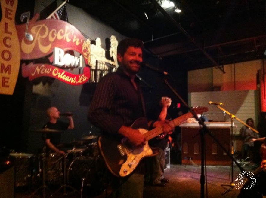 Tab Benoit & Sonny Landreth - Rock n Bowl - July 2011