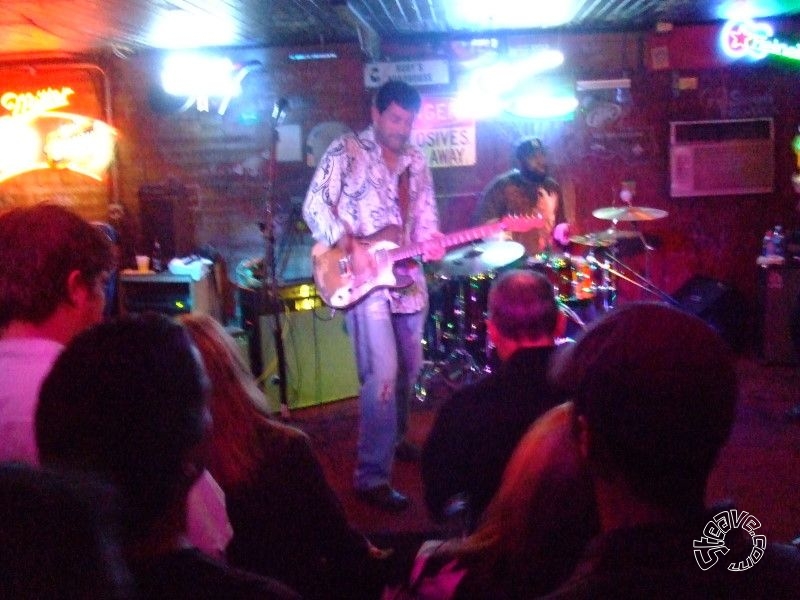 Tab Benoit - Ruby's Roadhouse - March 2009