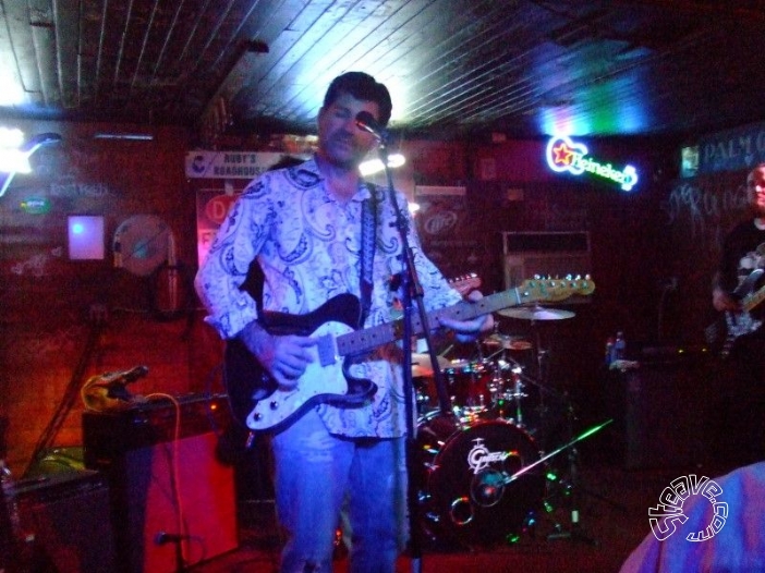 Tab Benoit - Ruby's Roadhouse - March 2009