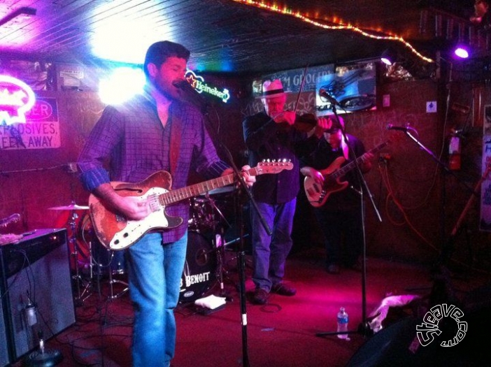 Tab Benoit with Michael Doucet - Ruby's - October 2010